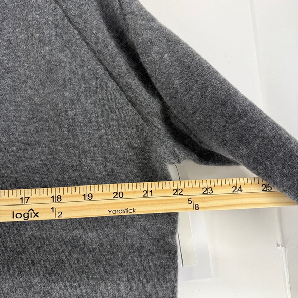 Equipment Madalene V-Neck Cashmere Women’s Sweater, Size L, Grey NWT - Picture 10 of 12